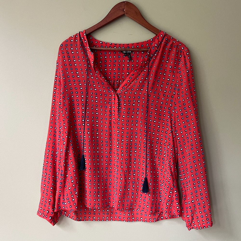 Nic+Zoe NWOT 100 % Silk Tassel Tie Boho Polkadot V-Neck Top